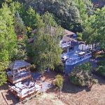 house-and-party-deck-sebastopol-california.