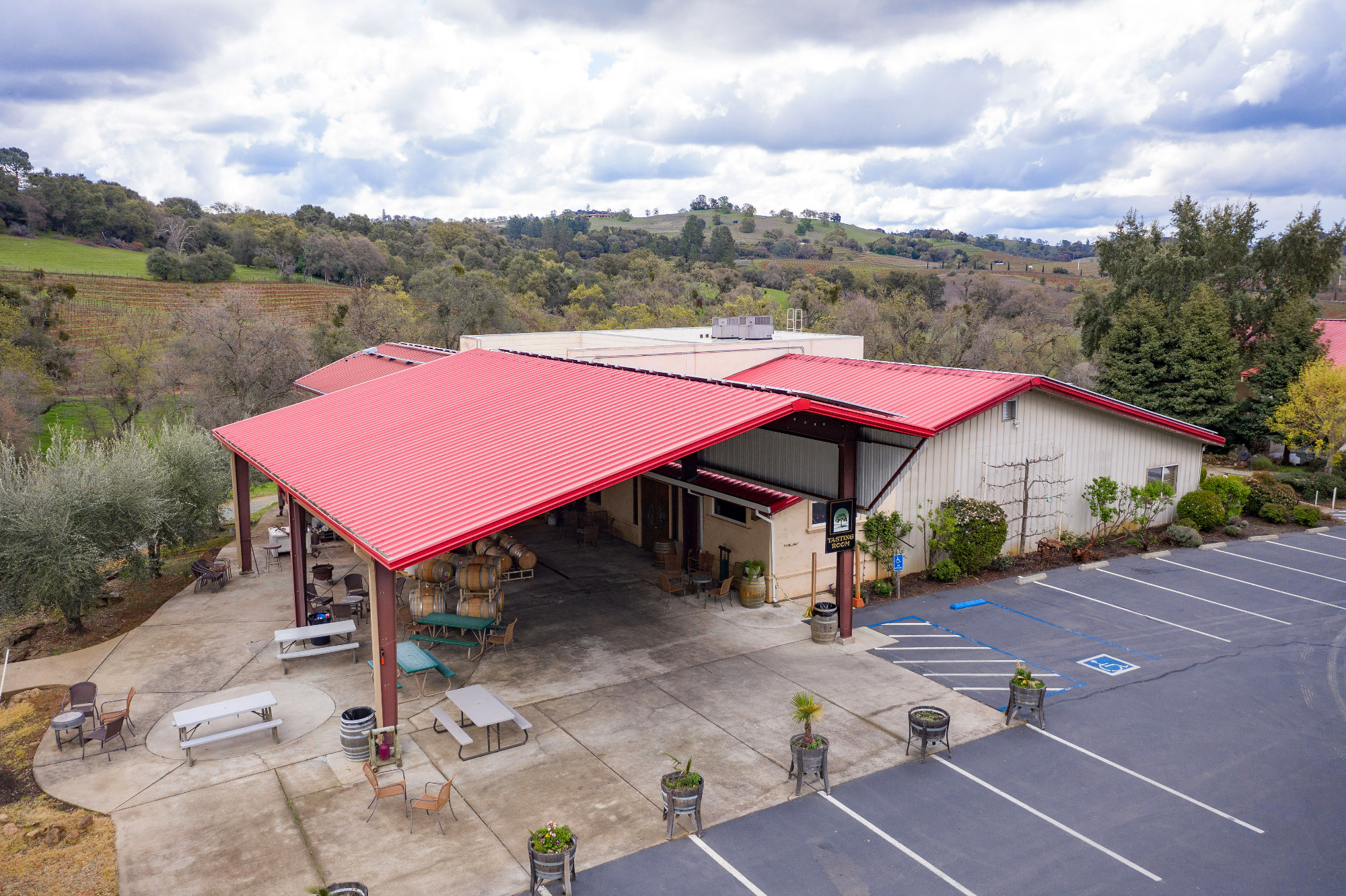 Operating Lifestyle Winery For Sale