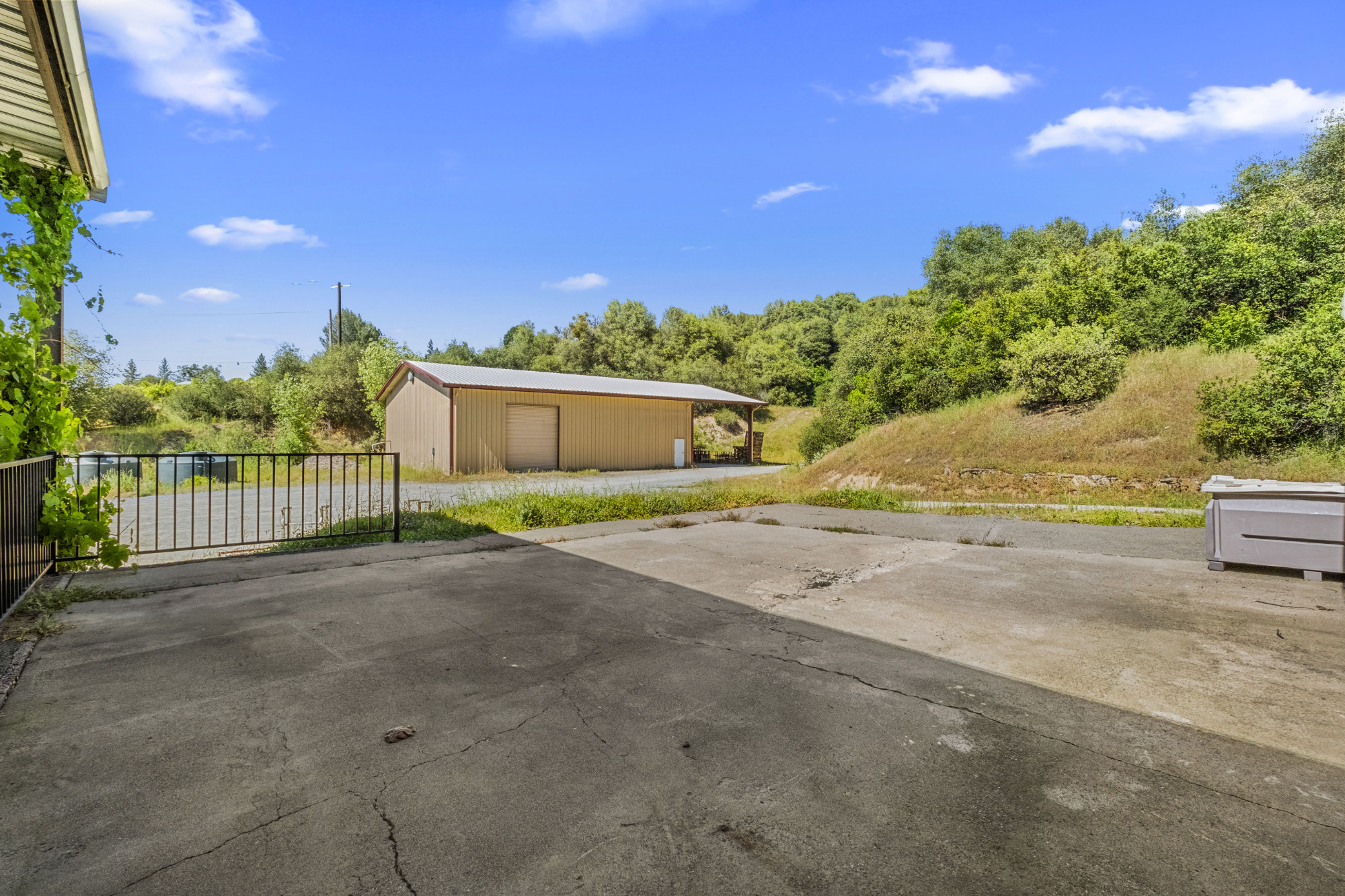 Fair Play AVA Winery and vineyard for sale