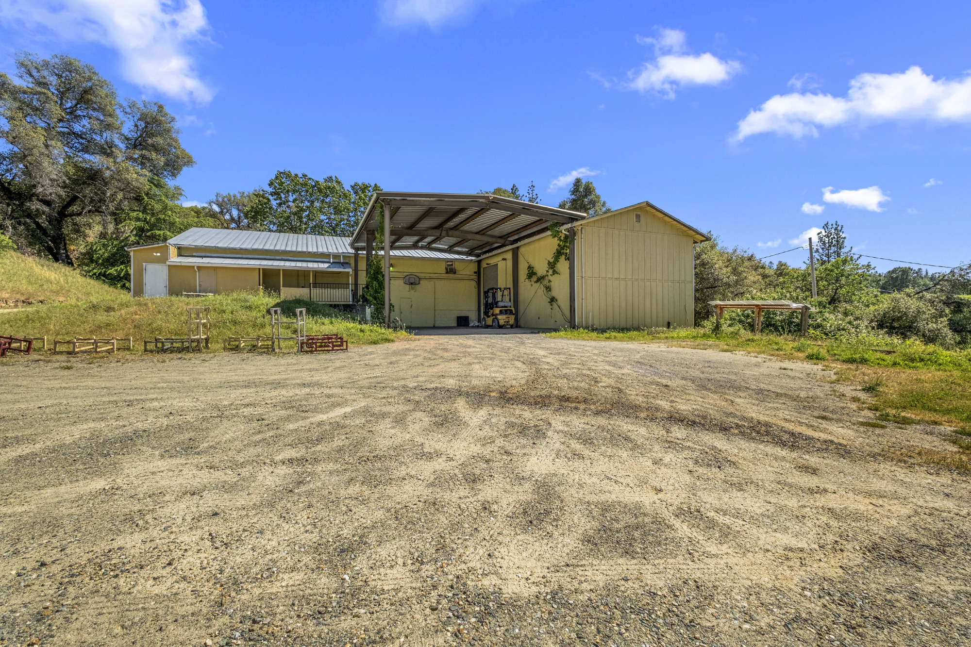 Fair Play AVA Winery and vineyard for sale