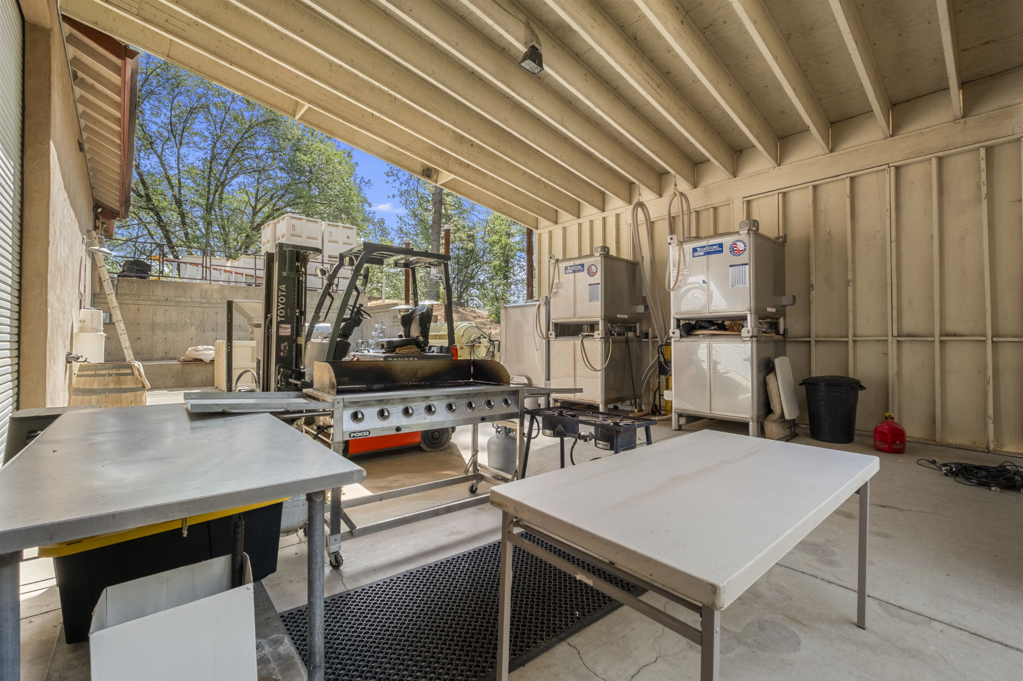 Sierra Foothills winery Estate for sale