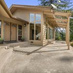 narrow-gate-vineyards-custom-mid-century-residence